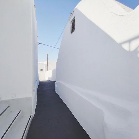 Low Cost Fira Center Rooms Exterior foto