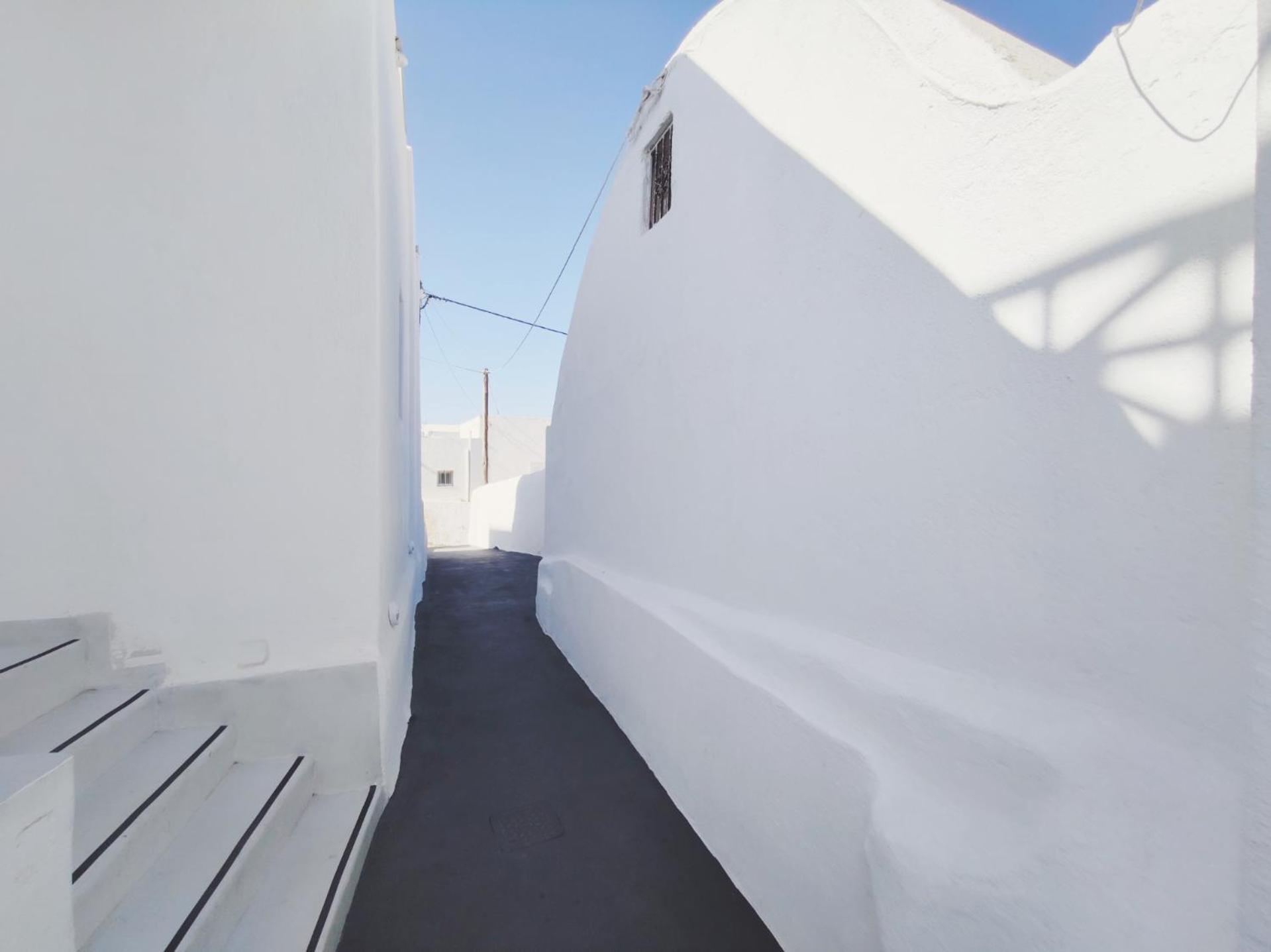 Low Cost Fira Center Rooms Exterior foto